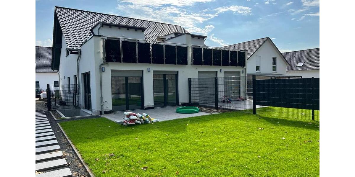 Doppelhaushälfte Frankfurt am Main Bergen-Enkheim - 6 Zimmer, 230 m&sup2;, 2.600&euro; | Angebot:26447582