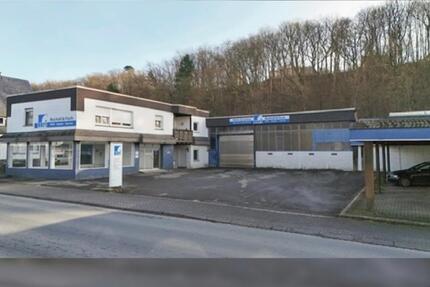 Geräumige Werkstatt Autohaus mit Showroom und Büroflächen in zentraler und optimaler Lage der Stadt Meschede zimmer
