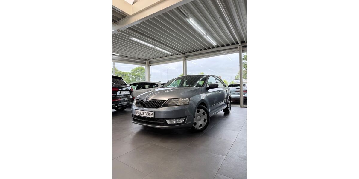 Skoda Rapid 89.420 km 7.990 &euro; Wahlstedt 23812