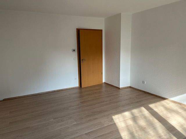 Etagenwohnung Herne Röhlinghausen - 2 Zimmer, 71 m&sup2;, 572&euro; | Angebot:25796584