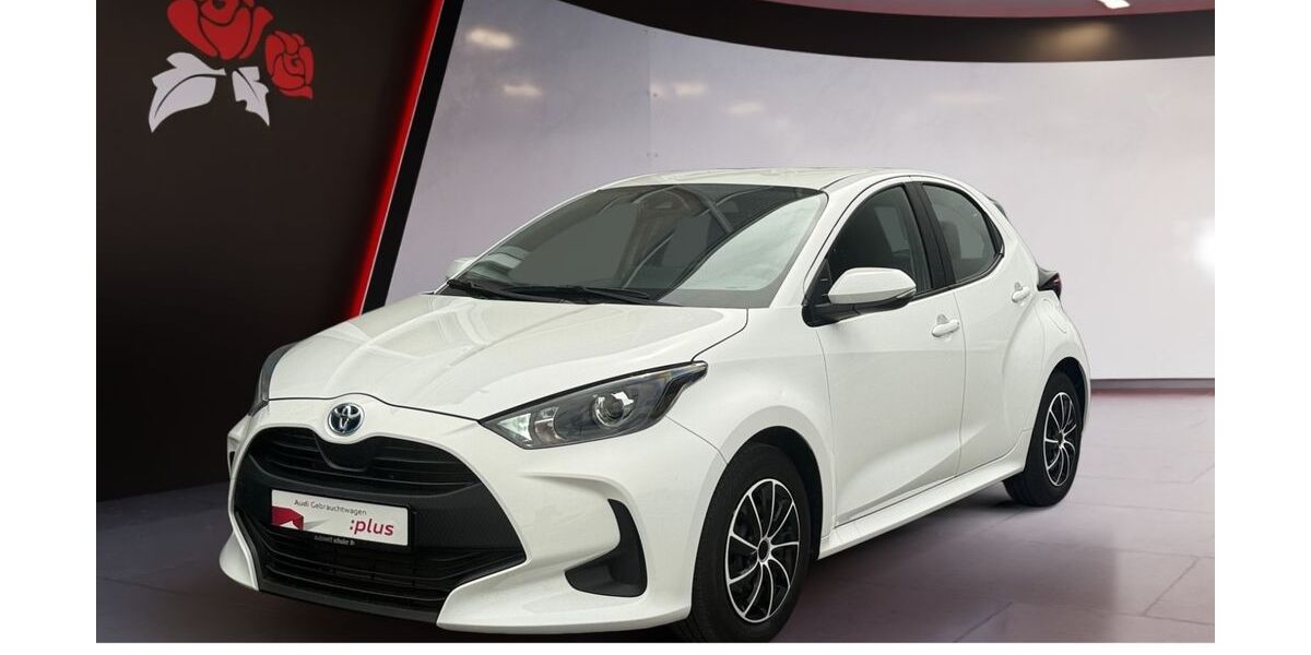 Toyota Yaris 14.436 km 18.260 &euro; Villingen-Schwenningen 78052