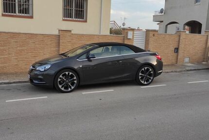 Opel Cascada 68.500 km 15.600 &euro; Voerde 46562