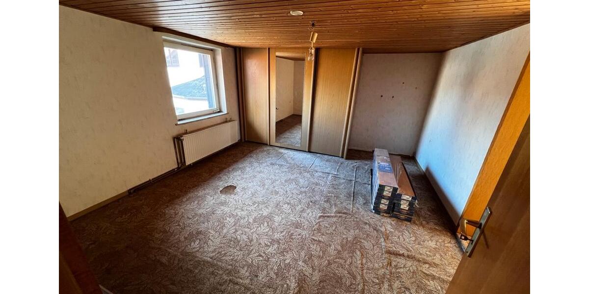 Einfamilienhaus Duderstadt - 5 Zimmer, 131 m&sup2;, 87.000&euro; | Angebot:26848344