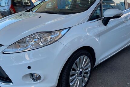 Ford Fiesta 73.713 km 5.350 &euro; Lichtenfels 96215