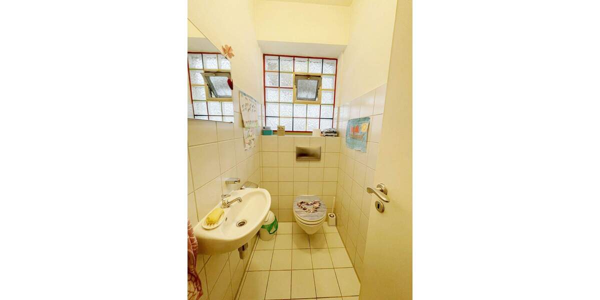 Einfamilienhaus Neu-Ulm Weststadt - 7 Zimmer, 198 m&sup2;, 490.000&euro; | Angebot:25355594