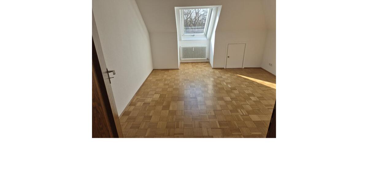 Dachgeschoßwohnung Fürth Eigenes Heim - 2.5 Zimmer, 60 m&sup2;, 890&euro; | Angebot:25392050