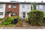 Harmonisches Wohnen: Gepflegtes Reihenmittelhaus mit komfortablen Garten in ruhiger Lage