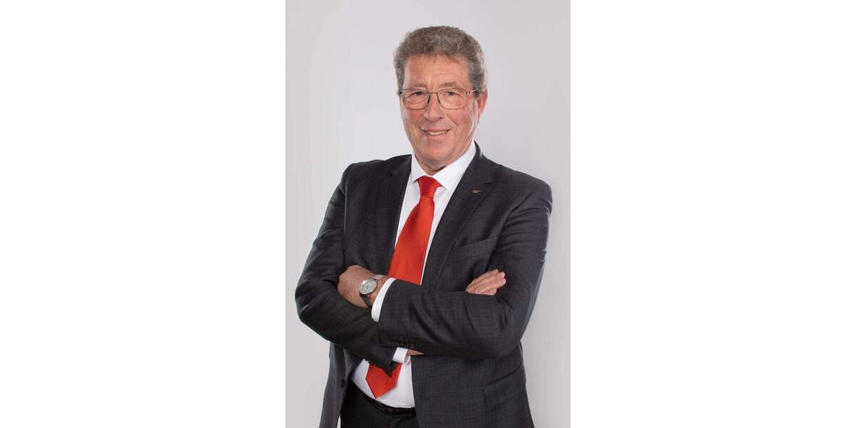 Zweifamilienhaus mit Ausblick - viel Platz für neue Wohnideen 6 zimmer