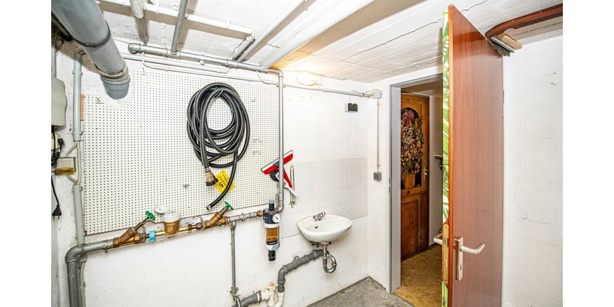 Charmantes Reihenmittelhaus mit eingewachsenen Garten in ruhiger Wohnlage - Reihenmittelhaus Amberg | Angebot:26948784