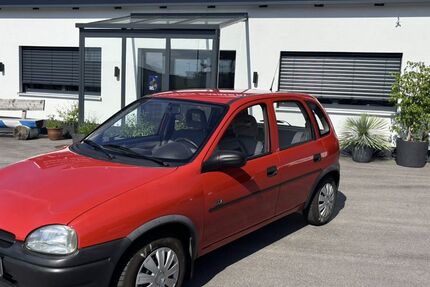 Opel Corsa 83.318 km 2.480 &euro; Emmering 82275