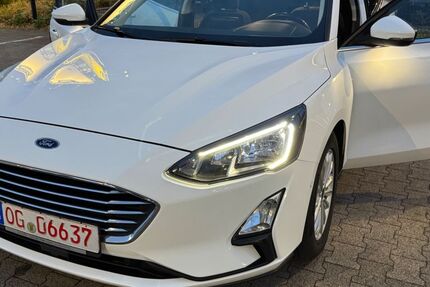 Ford Focus 165.543 km 9.300 &euro; Offenburg 77654
