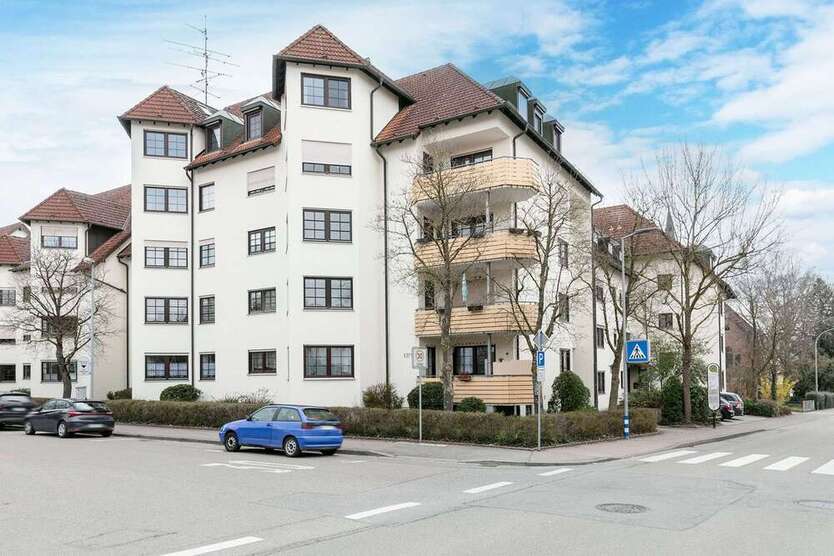 Wohnung zum Kaufen in Ehingen 459.000 € 128.04 m²