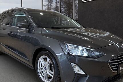 Ford Focus 122.903 km 9.900 &euro; Hamburg 20537