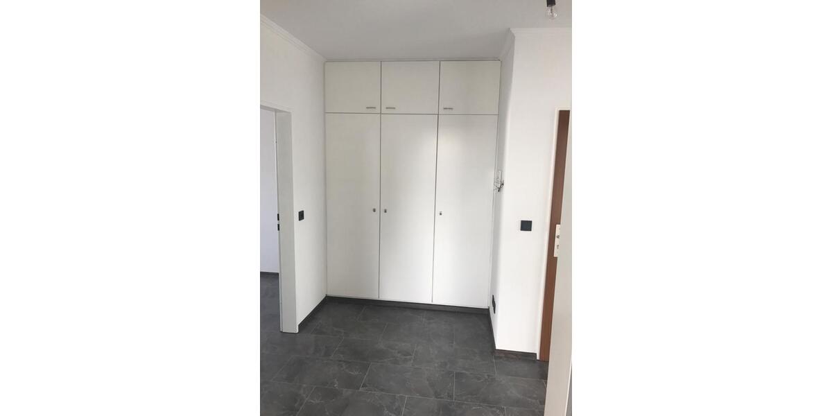 Etagenwohnung Korbach - 6 Zimmer, 125 m&sup2;, 249.000&euro; | Angebot:26762549