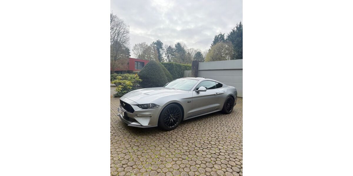 Ford Mustang 15.000 km 47.000 &euro; Köln 50996