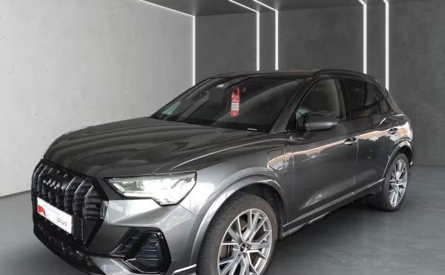 Audi Q3 86.995 km 34.500 € München 81825