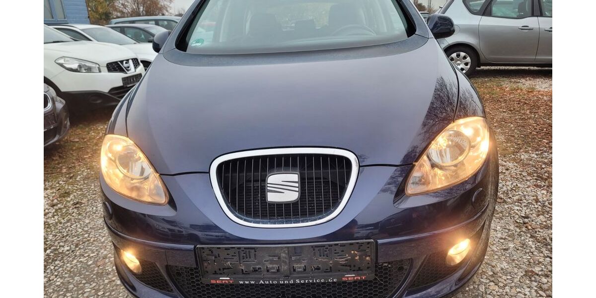 Seat Altea 216.000 km 4.450 &euro; Landshut 84030