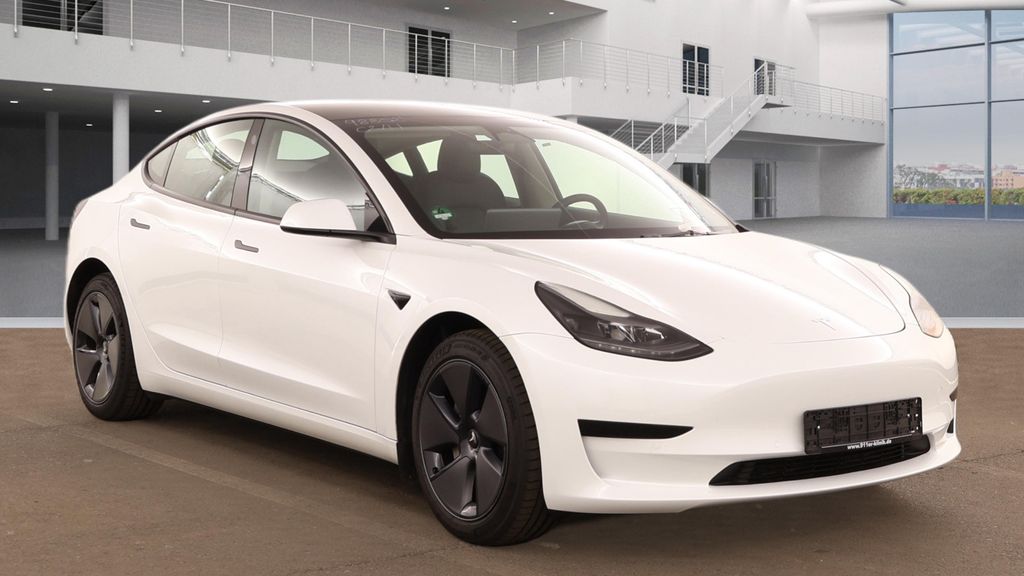 Tesla Model 3 59.998 km 26.980 &euro; Barchfeld - Immelborn 36456