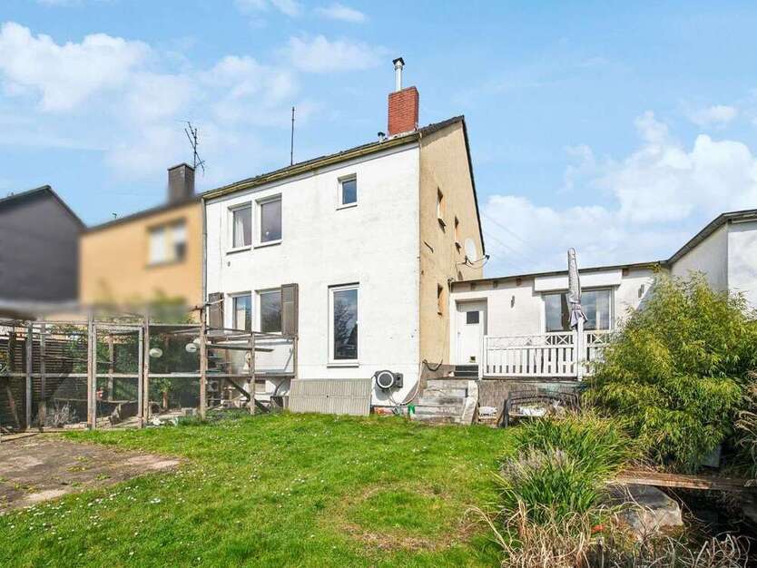 Haus zum Kaufen in Leverkusen 440.000 € 152.39 m²