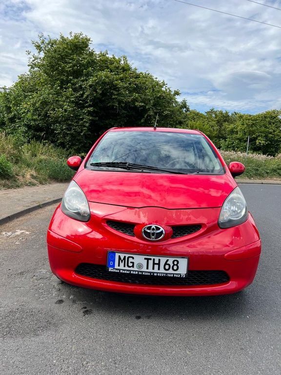 Aygo (X)