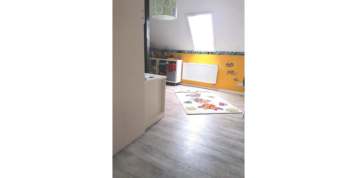 Etagenwohnung Saterland - 3 Zimmer, 90 m&sup2;, 650&euro; | Angebot:26103351