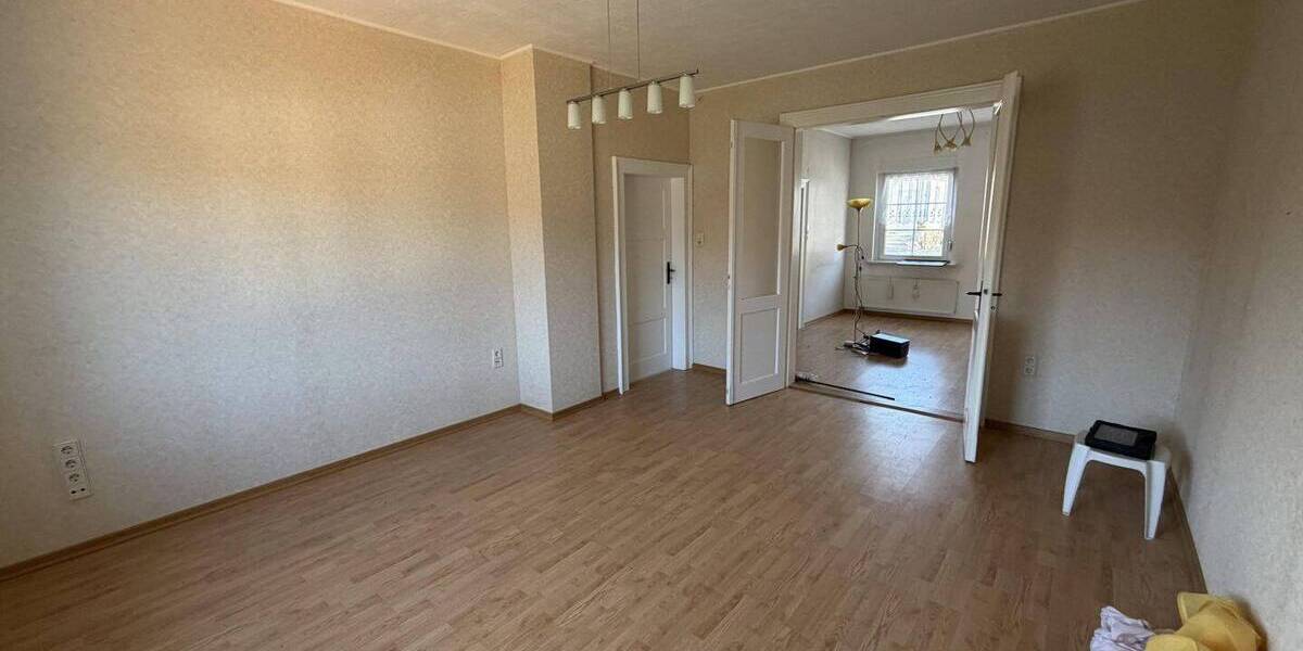 Reihenmittelhaus Apolda - 5 Zimmer, 109 m&sup2;, 179.000&euro; | Angebot:26331121