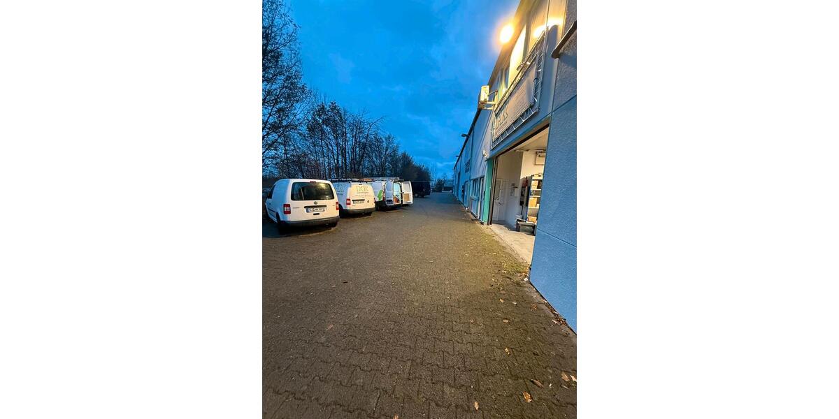 Halle mit Büro im Industriegebiet Rheinbach zu vermieten zimmer