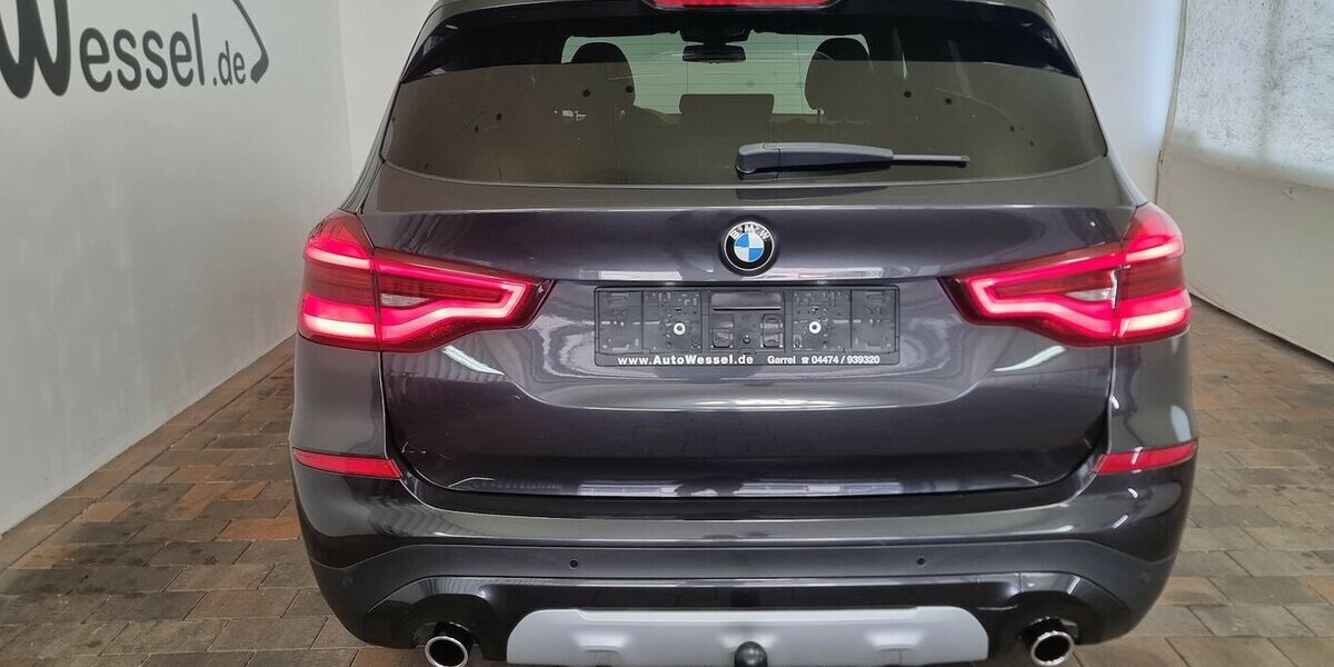 BMW X3 2.0 dA sDrive18 xLine LED AHK HeadUp Hifi 99.800 km 28.850 &euro; Garrel 49681