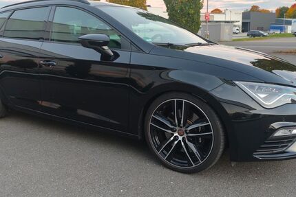 Seat Leon 77.300 km 23.000 € Seckach 74743