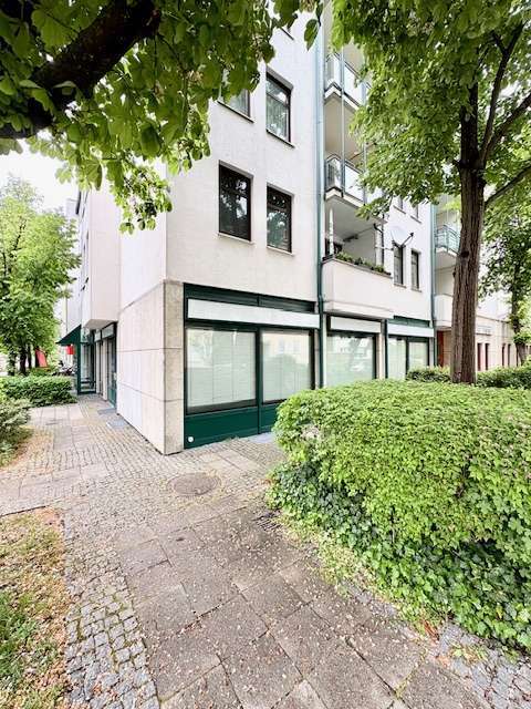 Einzelhandel in München 570.000 € 97 m²