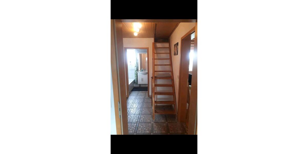 Dachgeschoßwohnung Deidesheim - 3 Zimmer, 62 m&sup2;, 20&euro; | Angebot:26669823