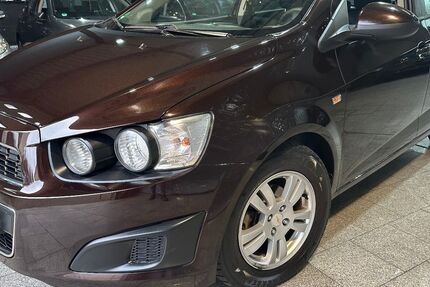 Chevrolet Aveo 180.000 km 3.490 &euro; Duisburg 47059
