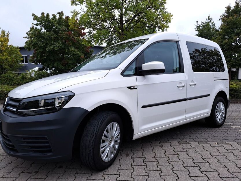 VW Caddy 53.200 km 14.400 € München 80538