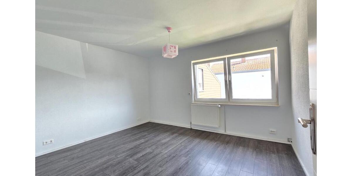 Einfamilienhaus Rheinstetten - 5 Zimmer, 130 m&sup2;, 499.000&euro; | Angebot:25478555