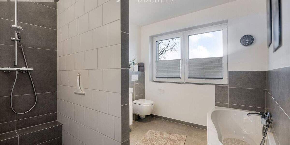Reihenmittelhaus Ochtrup - 5 Zimmer, 150 m&sup2;, 559.000&euro; | Angebot:25864378