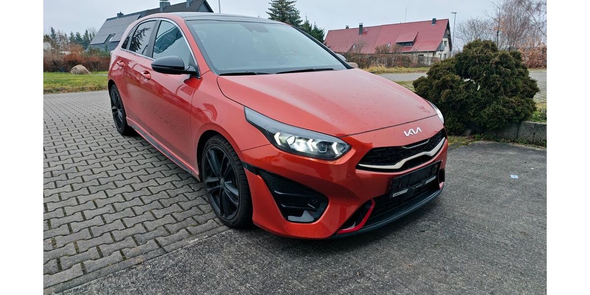 Kia ceed / Ceed 11.500 km 29.970 &euro; Altenburg 04600