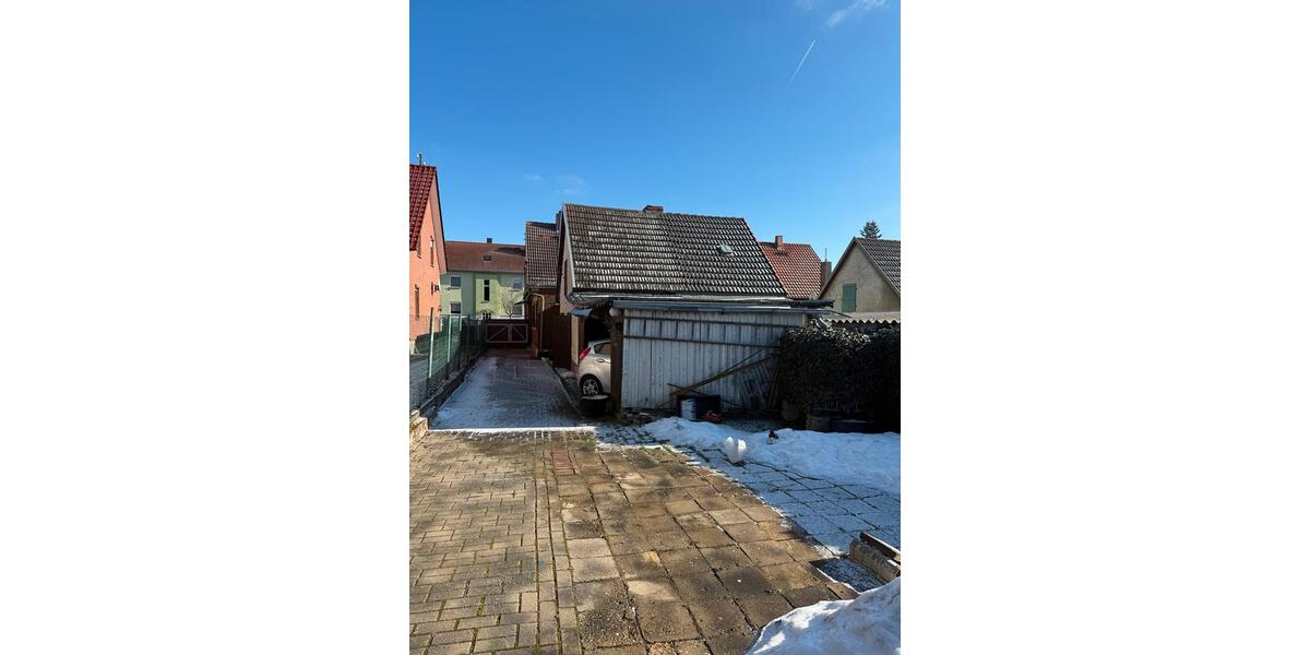 Doppelhaushälfte Ballenstedt - 4 Zimmer, 95 m&sup2;, 59.000&euro; | Angebot:25052408