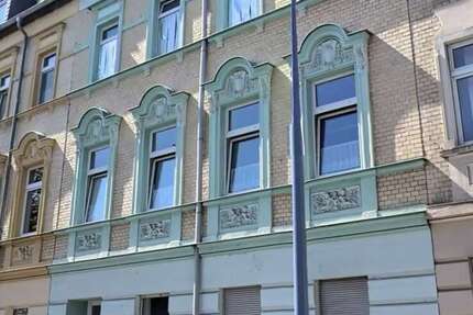 Haus Bernburg - 11 Zimmer, 275 m&sup2;, 200.000&euro; | Angebot:26445538