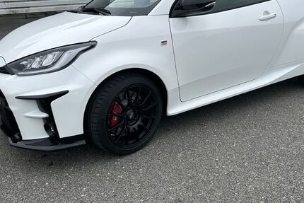 Toyota Yaris 4.190 km 33.950 € Küps 96328
