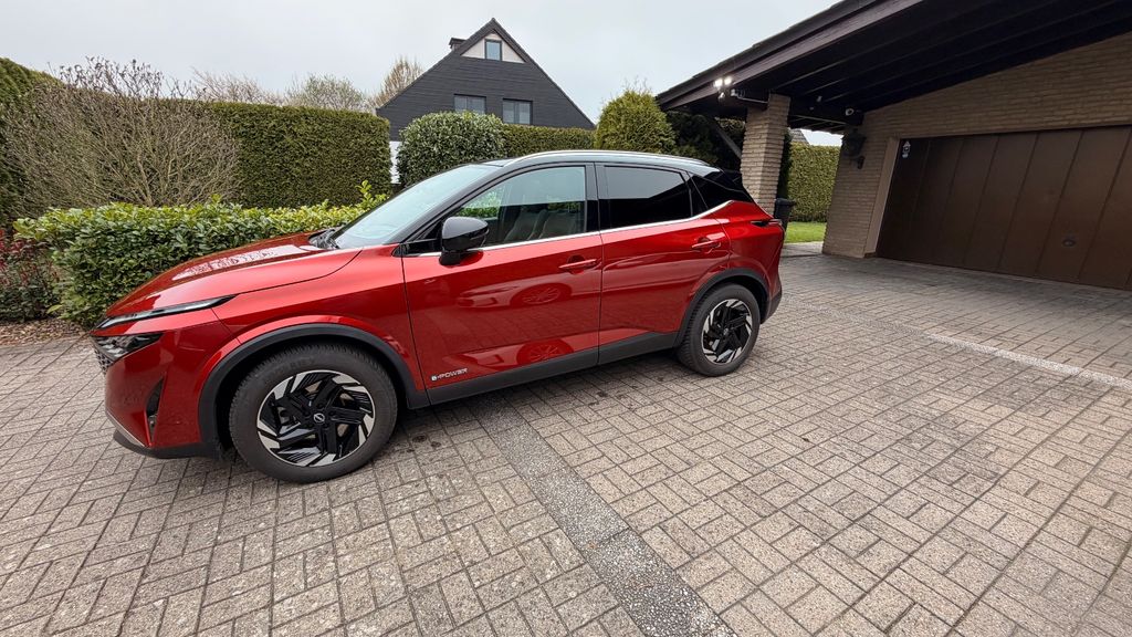 Nissan Qashqai 24.910 km 33.500 &euro; Kirchlengern 32278