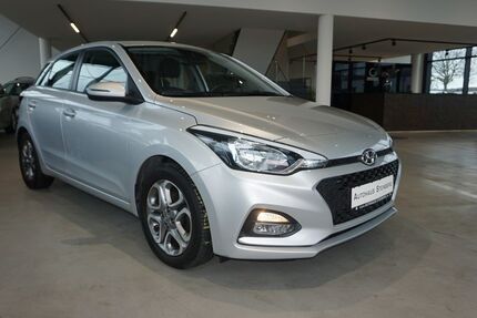 Hyundai i20 62.000 km 13.895 &euro; Dietzenbach 63128