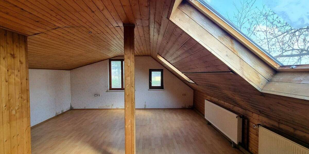 Einfamilienhaus Radeberg Liegau-Augustusbad - 4 Zimmer, 125 m&sup2;, 281.000&euro; | Angebot:26030023
