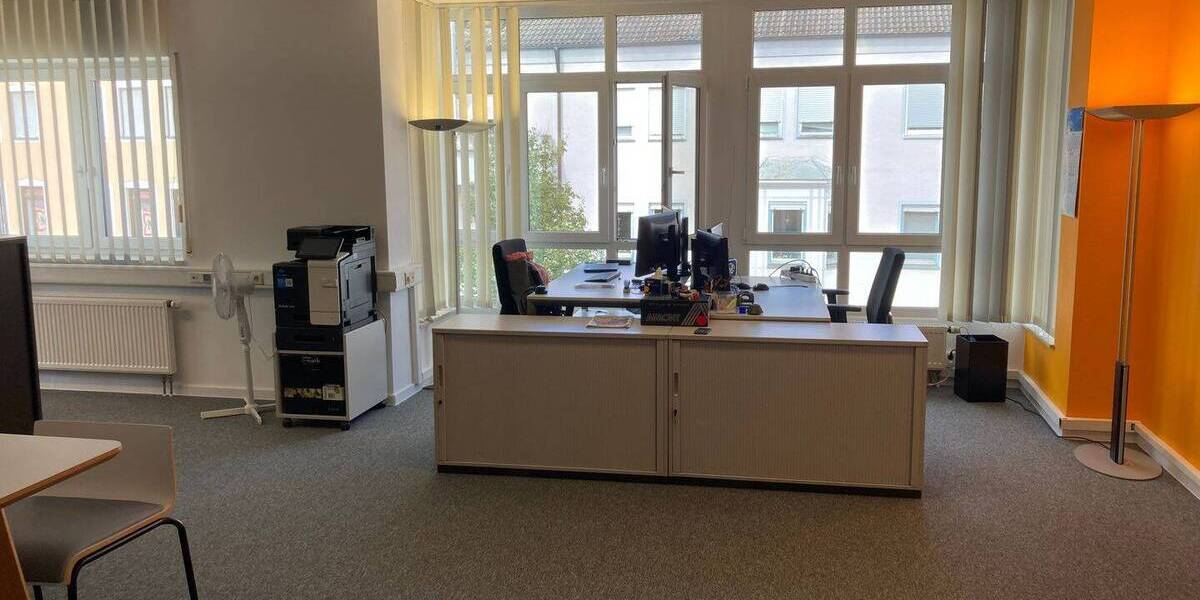 Gewerbeobjekt Illertissen - 1 Zimmer, 95 m&sup2;, 950&euro; | Angebot:25735124