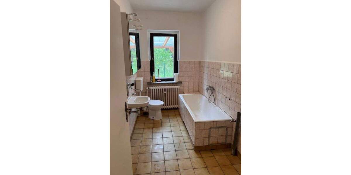 Winkelbungalow, 4 Zi. auf einer Ebene, 130 qm, 1.550,- NKM 4 zimmer
