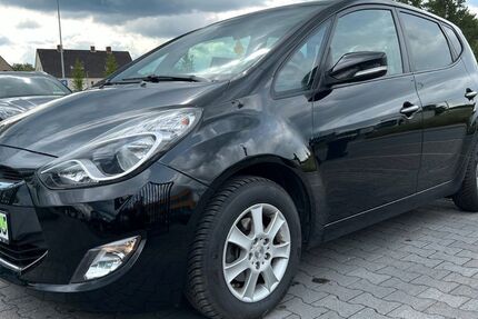 Hyundai ix20 152.000 km 7.490 &euro; Herne 44653