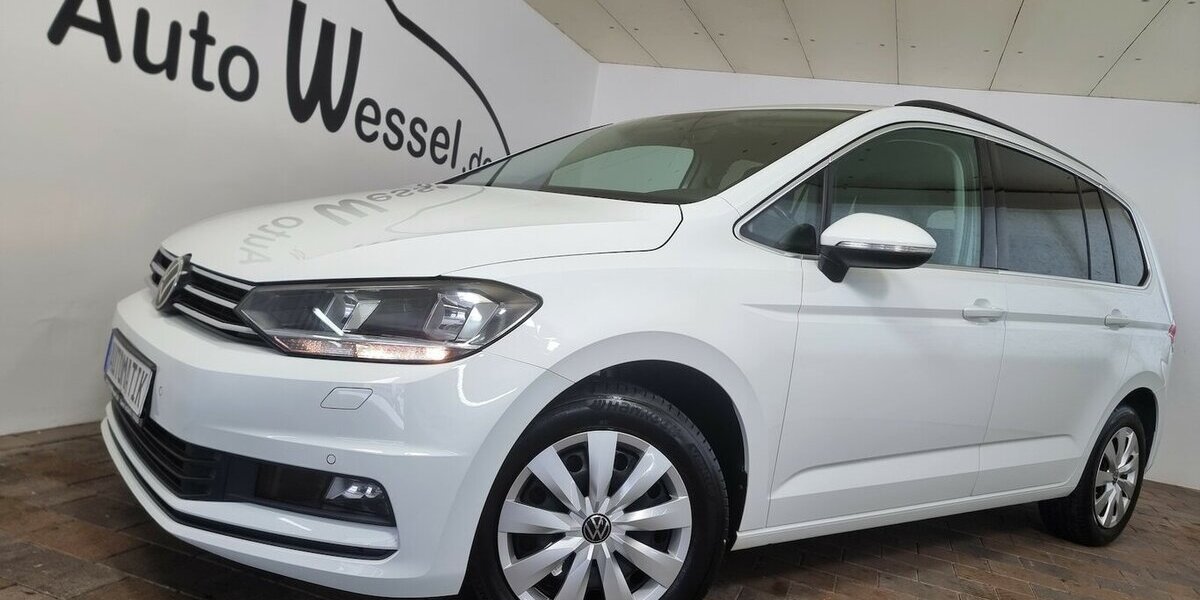 VW Touran Comfortline BMT ACC AHK Kamera 7-Sitzer 89.900 km 24.990 &euro; Garrel 49681