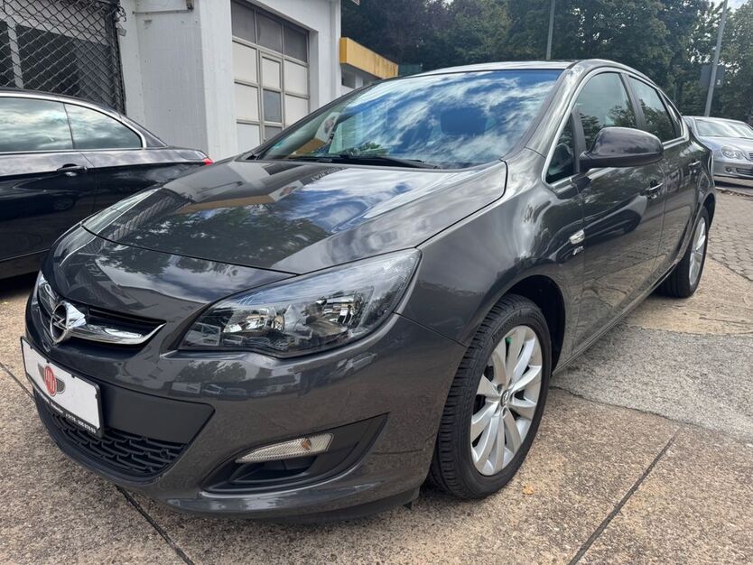Opel Astra 75.615 km 7.190 € Saarbrücken-Dudweiler 66125