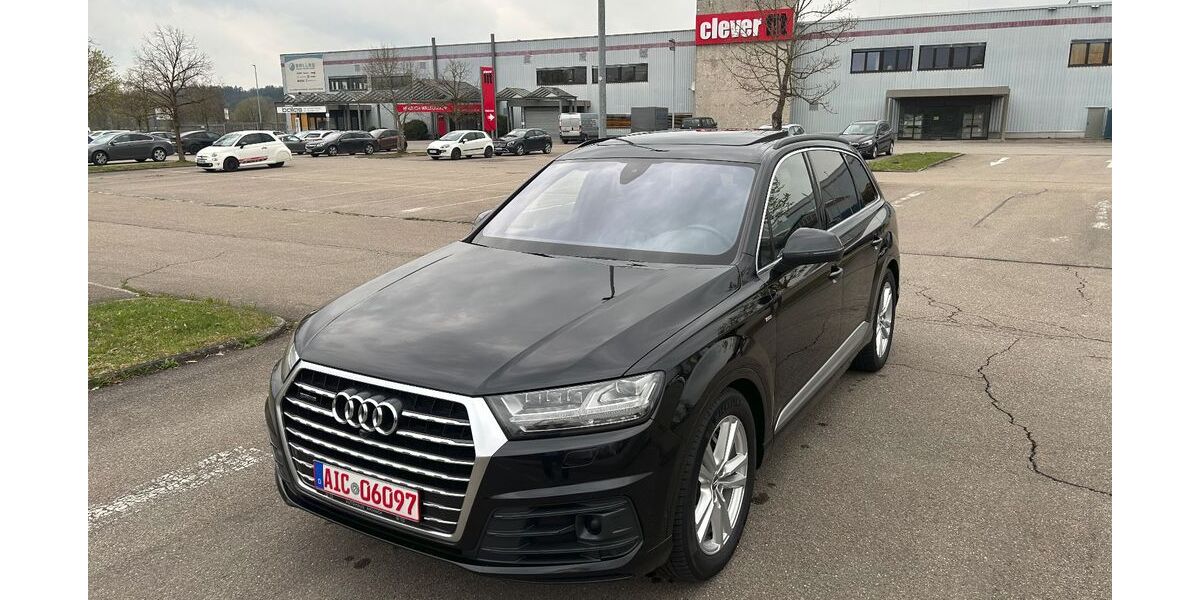 Audi Q7 280.637 km 22.970 &euro; Aichach 86551