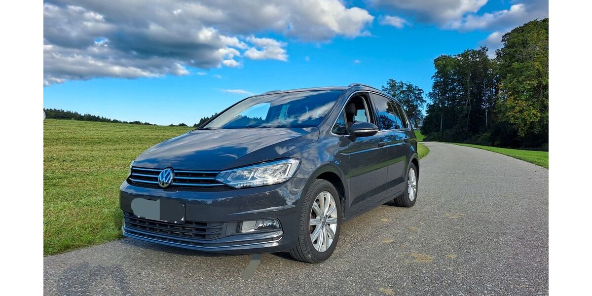 VW Touran 194.500 km 11.900 &euro; Frasdorf 83112