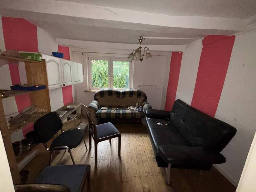 Geräumiges Einfamilienhaus mit Renovierungsbedarf in Ennigerloh